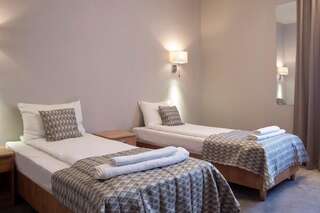 Отель Hotel Jan Sander Александрув-Лудзки Двухместный номер с 1 кроватью или 2 отдельными кроватями-12